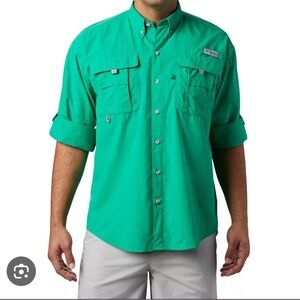 Columbia Men's Vibrant Green Casual Shirt